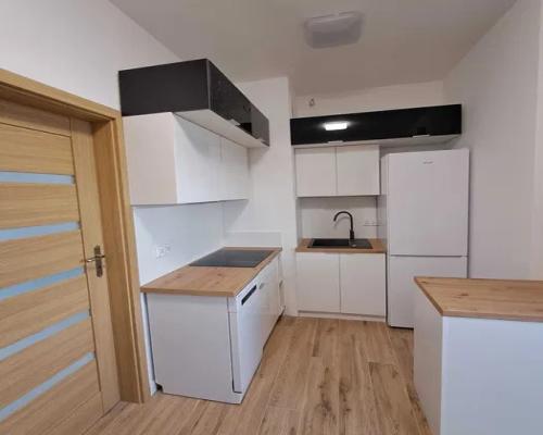 umeblowane i wykończone mieszkanie