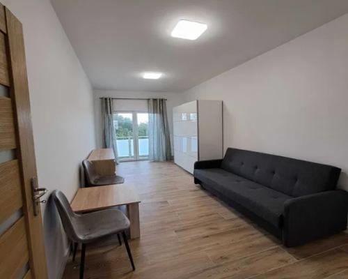 umeblowane i wykończone mieszkanie