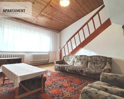 Mieszkanie w zabudowie szeregowej w Kępicach.