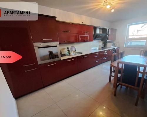 65 m2/3 pokoje/winda/centrum/komórka