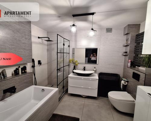 Przestronne mieszkanie na sprzedaż