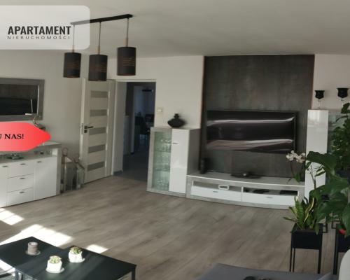 Przestronne mieszkanie na sprzedaż