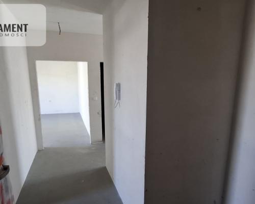 Mieszkanie z balkonem w stanie deweloperskim