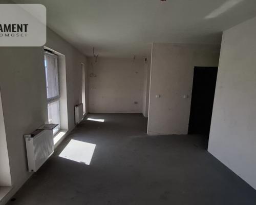 Mieszkanie z balkonem w stanie deweloperskim