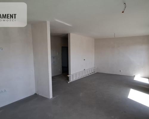 Mieszkanie z balkonem w stanie deweloperskim