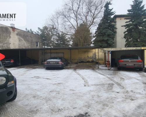 Duże mieszkanie blisko centrum z parkingiem.