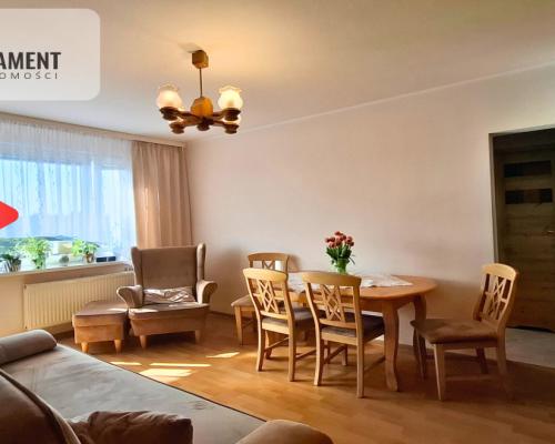 Słoneczna kawalerka z wnęką na Błoniu