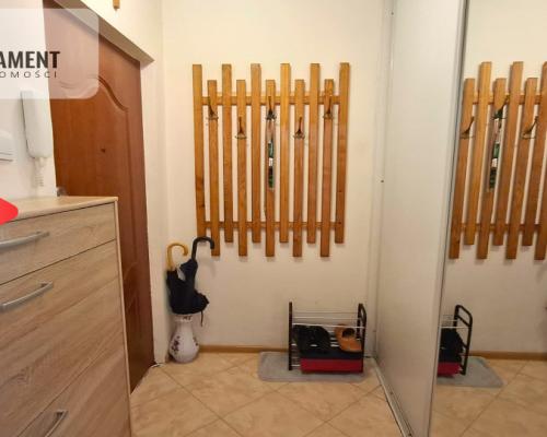 Słoneczna kawalerka z wnęką na Błoniu