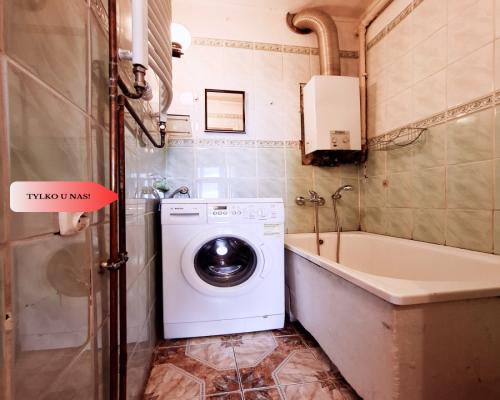 Rozkładowe 3 pokojowe z balkonem!