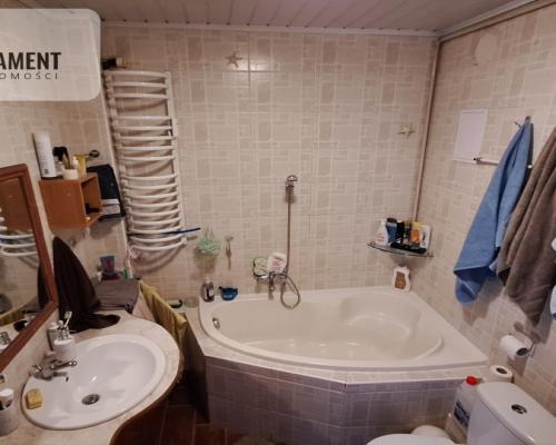 2 pokoje- do zamieszkania, parter, blisko centurm