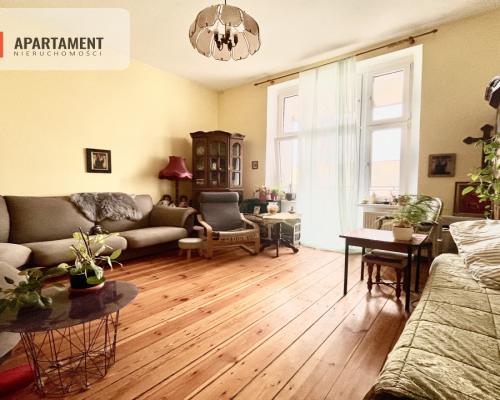 centrum, duża loggia, dobra inwestycja