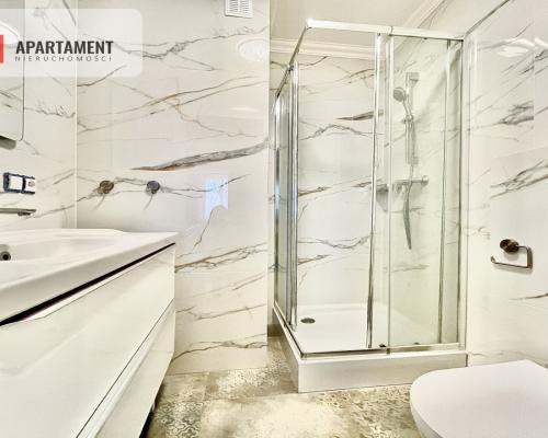 bezczynszowe, miejsce parkingowe, blisko centrum