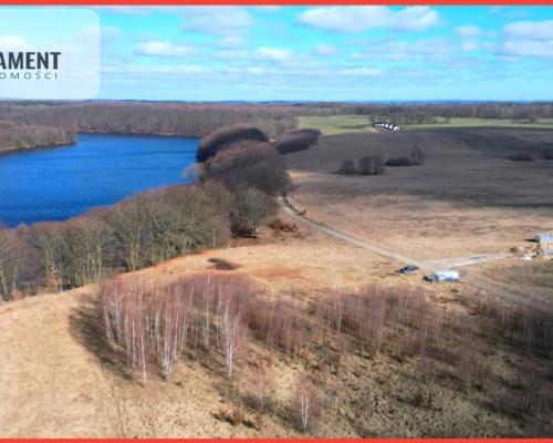 Działka budowlana z widokiem na jezioro