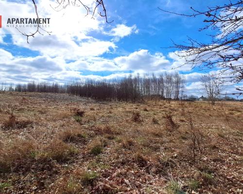 Działka budowlana z widokiem na jezioro