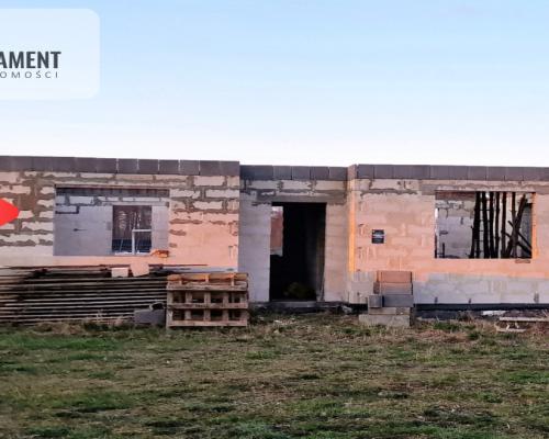 * 2 działki  rozpoczęta budowa domu Małe Rudy