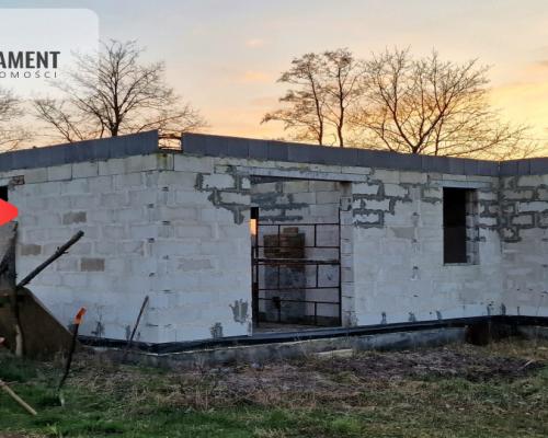 * 2 działki  rozpoczęta budowa domu Małe Rudy