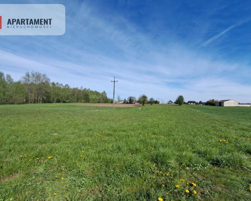 Działka nad jeziorem, z własnym strumykiem