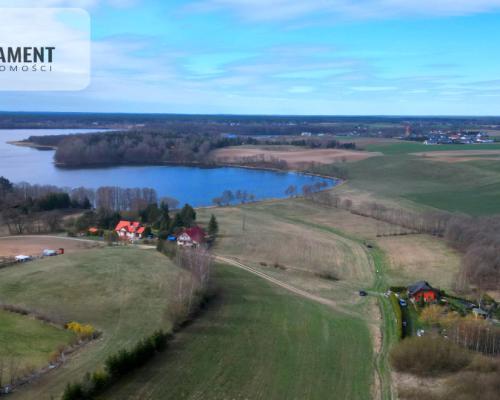 Działka rolna z widokiem na jezioro
