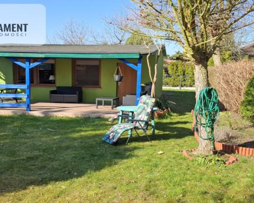 Tylko u nas. Urocza działka - wysoki standard.