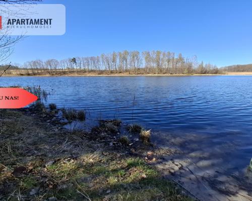 Działka nad jeziorem Jeleń