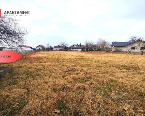 Duża działka w centrum Czernicy