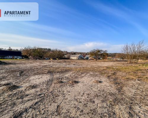 Działka w Grucznie 2166m² WZ, media w pobliżu