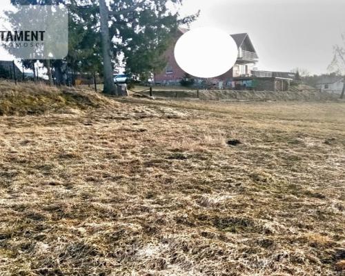 Działka nad jeziorem!