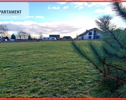 Objęta Mpzp, blisko jeziora oraz lasu.