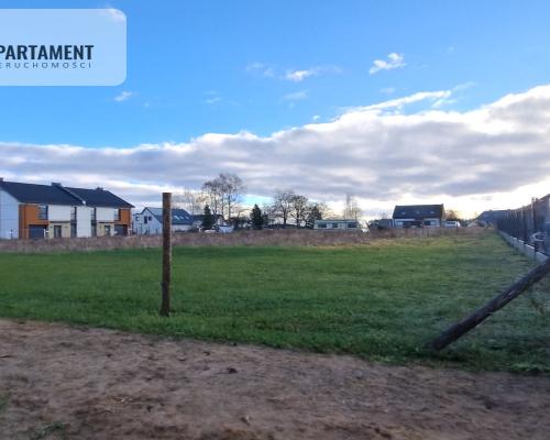 Objęta Mpzp, blisko jeziora oraz lasu.