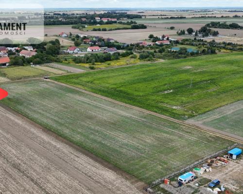 Pozostały już dwie działki z Mpzp/1332m2 i 1335m2