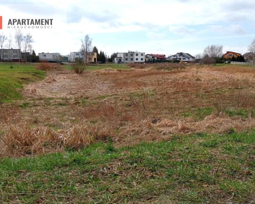 Działka przy drodze głównej pod inwestycję!!