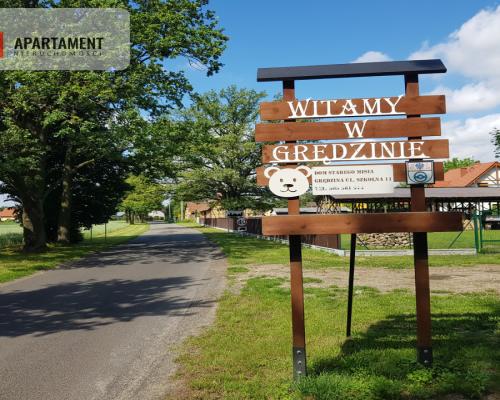 Działka siedliskowa  pod lasem (6 sztuk )