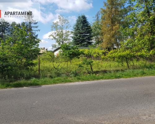 Działka siedliskowa  pod lasem (6 sztuk )