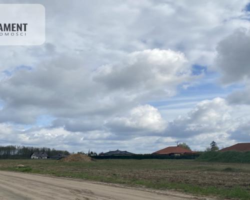 Działka, ogrodzona - możliwy płaski dach