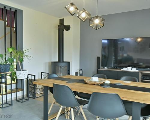 Nowoczesny dom z 2019 r. Chrząstawa Mała