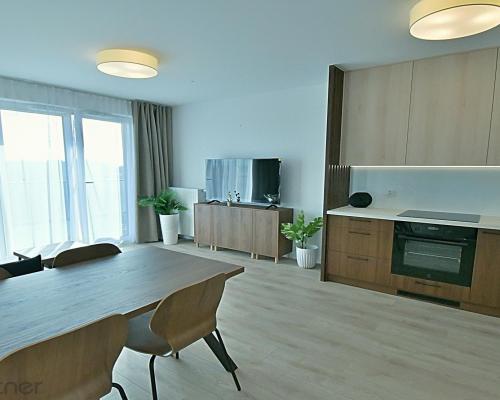 Pachnące nowością 2 pokoje z balkonem, ciche