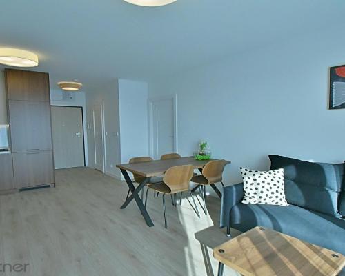 Pachnące nowością 2 pokoje z balkonem, ciche