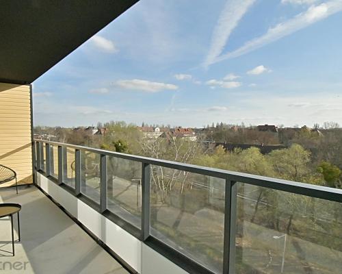 Pachnące nowością 2 pokoje z balkonem, ciche