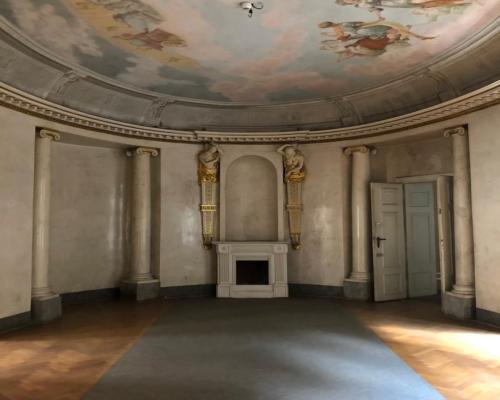 XVIII wieczny pałac w sercu Wrocławia na sprzedaż