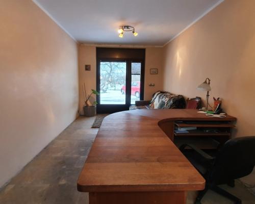 Dom Wolnostojący + Garaż + Pom. Gospodarcze OKAZJA