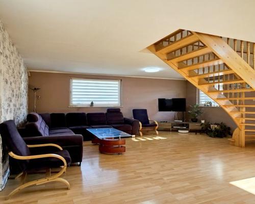 Dom Wolnostojący, Garaż, Wiata, Panele