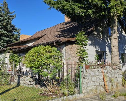 Dom Wolnostojący na Dużej Działce