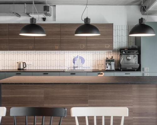 Włochy: lokal biurowy na wynajem