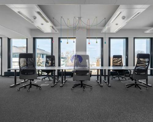 Włochy: lokal biurowy na wynajem