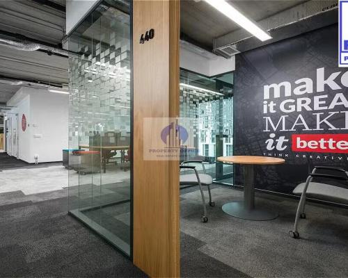 Włochy: lokal biurowy na wynajem