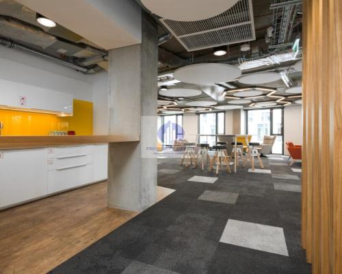 Włochy: lokal biurowy na wynajem