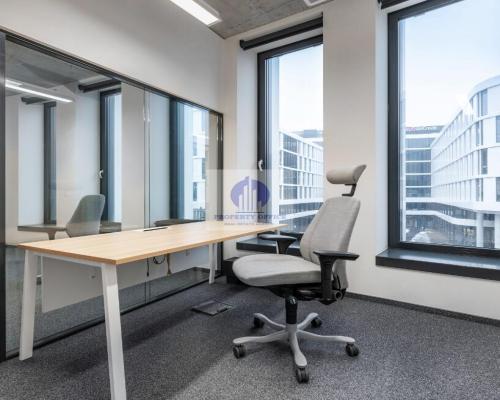 Włochy:lokal biurowy na wynajem