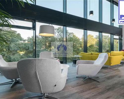 Włochy: lokal biurowy na wynajem