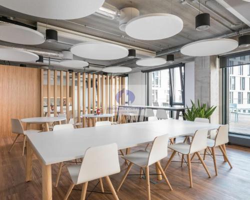 Włochy: lokal biurowy na wynajem