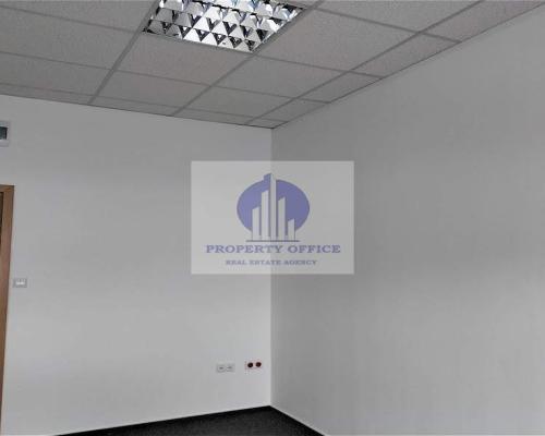 Włochy: lokal biurowy na wynajem